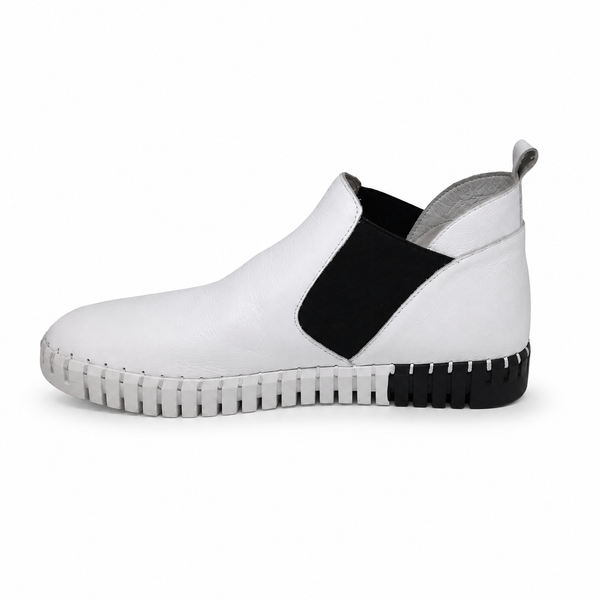 Django & Juliette Lucksa Boot 2 Colours ~ Black ~ White ~ Leather