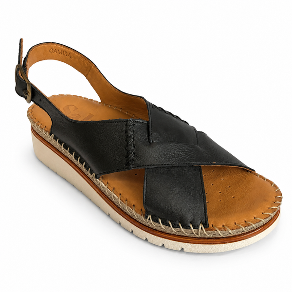 Sala Oamira ~ Coconut ~ Black ~ Leather