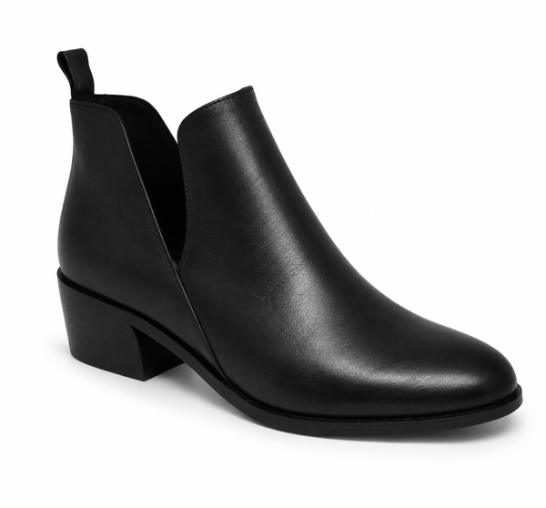 Django & Juliette Cruz Leather Boot ~ Black