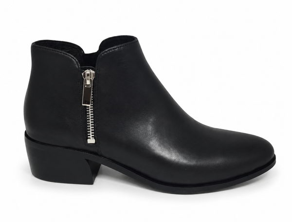 Django & Juliette Choppie Black Leather Black Heel Boot