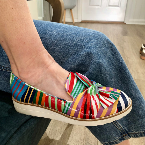 Top End Oclem ~  11 Colours ~ Black ~ Tan ~ Navy ~ Pale Rose ~ Tan Choc Sole ~ Silver ~ Denim ~ White Stripe Multi