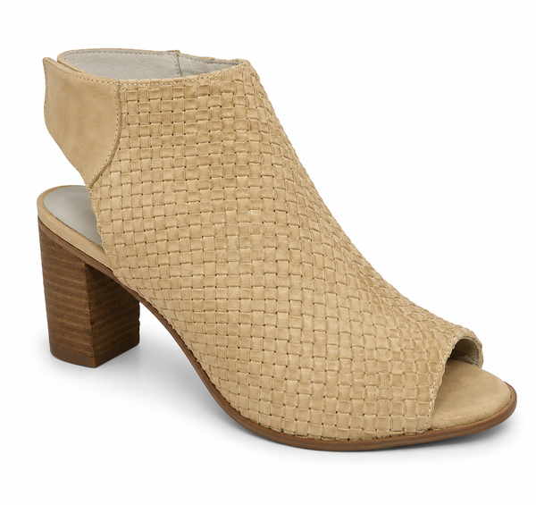 Django & Juliette Danes ~ Latte Leather