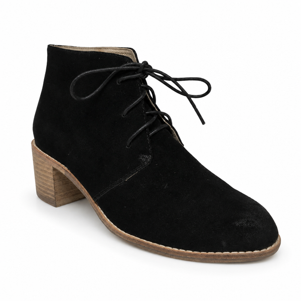 Mollini Bowdy Suede ~ Black ~ Tan