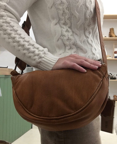 Oran Rugged Hide Annalise Slouchy Cross Body ~ Black ~ Tan ~ Latte