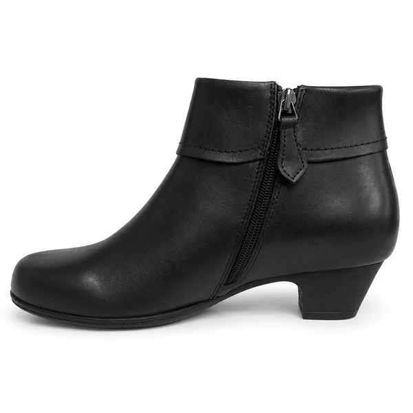 CBD Cooper Black Leather Boot