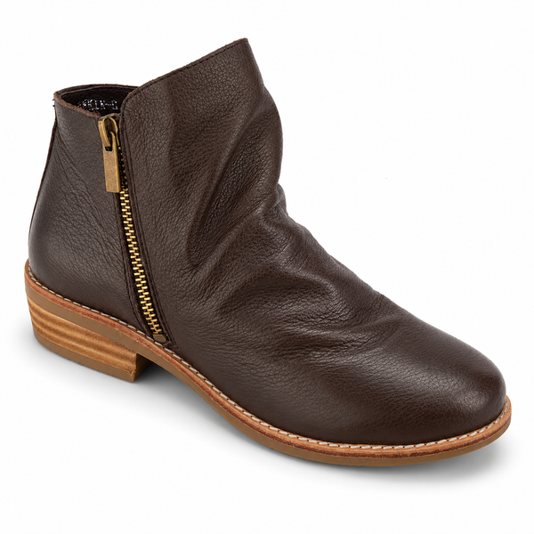 Django & Juliette Lankin  Colours ~ Black ~ Chocolate ~ Navy ~ Cognac ~ Leather