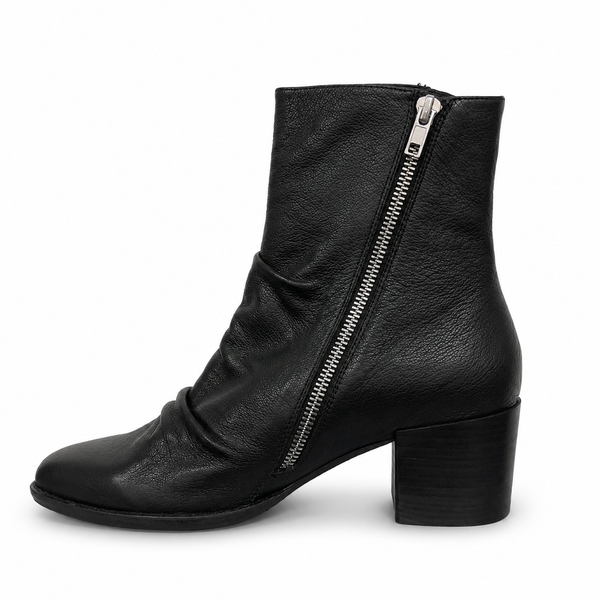Django & Juliette Mannuel Tan ~ Cappuccino ~ Black ~ Leather Boot