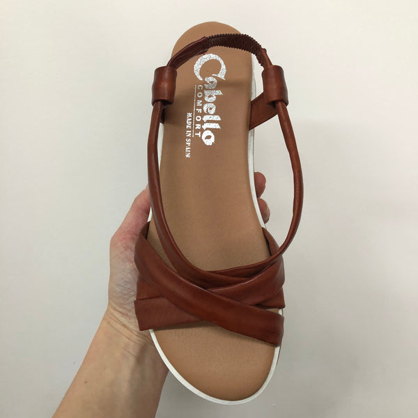 Cabello Vashti ~ Tan ~ Leather