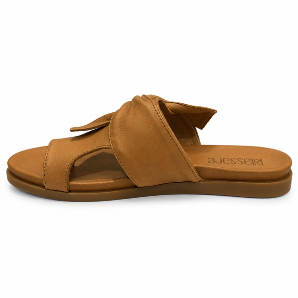 Rilassare Brie ~ Tan ~ Leather Slide