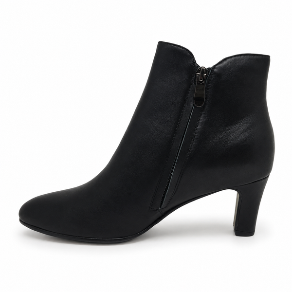 Django & Juliette Tomie Leather Boot ~ Black ~ Nude