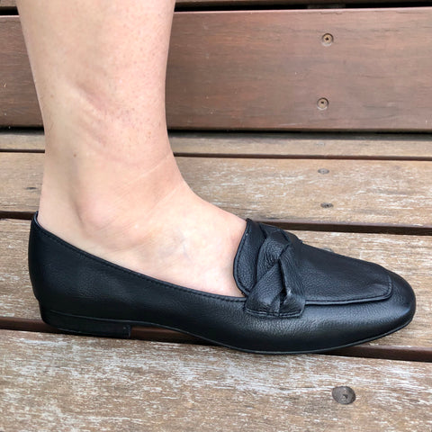 Top End ~ Marcee ~ 2 Colours ~ Black ~ Tan