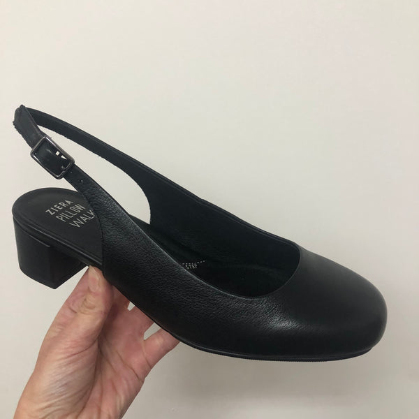 Ziera ~ Tulia ~ Black ~ Leather