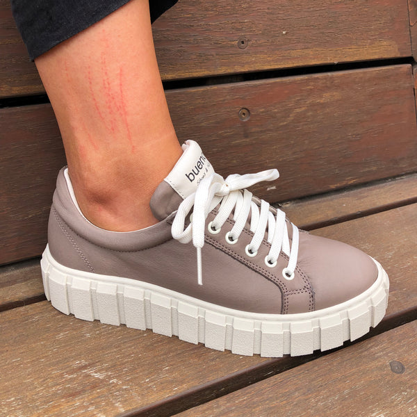 Bueno Satine ~ Darkstone Leather