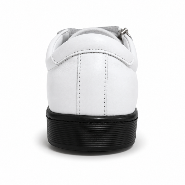 Rilassare Bos White and Black sneaker