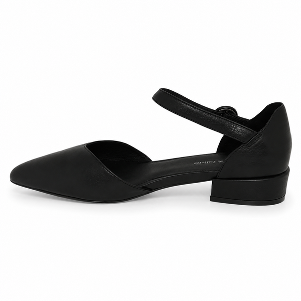 Django & Juliette Elizza ~ Black ~ Nude