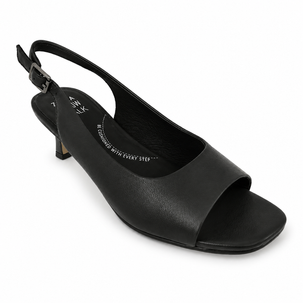 Ziera Ivorie XW Black Leather