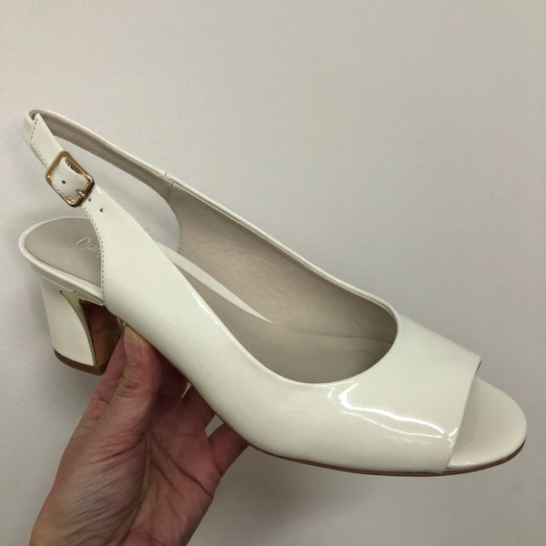 Django & Juliette ~ Jianas Patent Navy ~ Patent Ivory ~ Leather