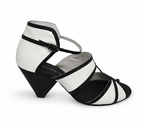 Django & Juliette Orcal heel
