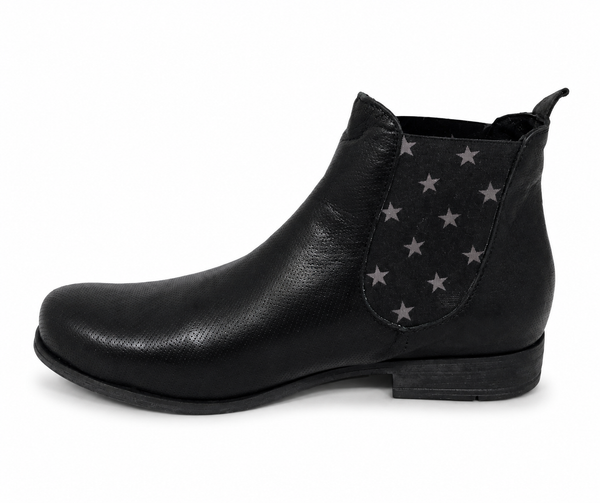 Bueno Cougar Leather boot  ~ Taupe ~ Navy ~ Black