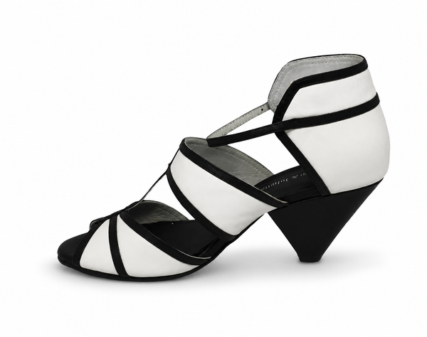 Django & Juliette Orcal heel