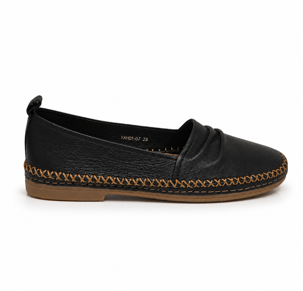 Django & Juliette Vaden Leather Slip On ~ Black ~ Tan