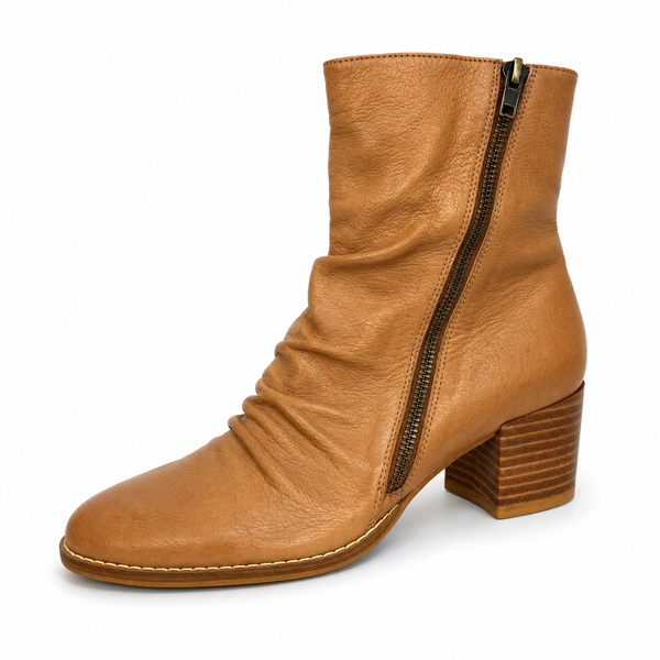 Django & Juliette Mannuel Tan ~ Cappuccino ~ Black ~ Leather Boot