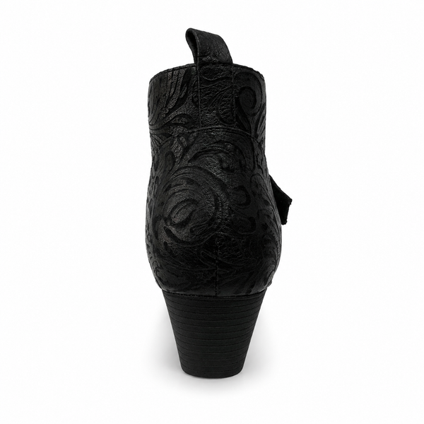 Hinako Cooma Black Embossed Boot