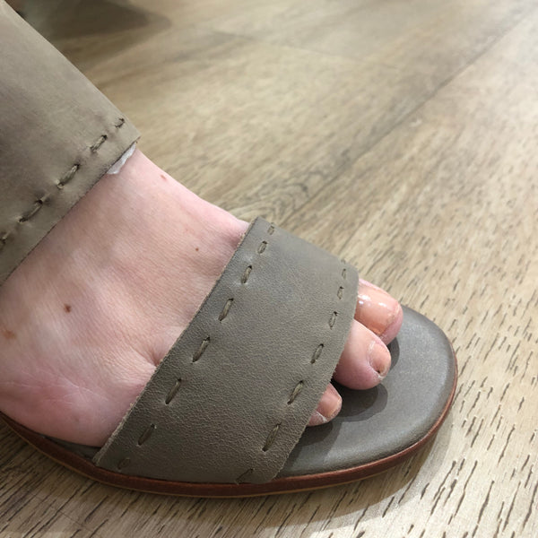 Gamins Zaba Olive Leather