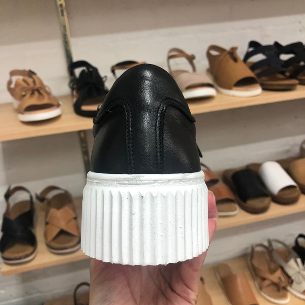 Sala Bonnie ~ 3 Colours ~ Black/White ~ White ~ Dark Stone ~ Leather Sneaker