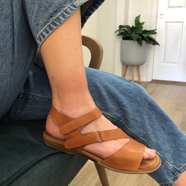 Rilassare Tainting ~ Black ~ Navy ~ Tan ~ Leather
