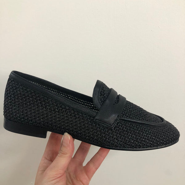Django & Juliette ~ Iras Natural ~ Black ~ Raffia