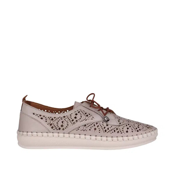 Cabello Wander ~ Taupe ~ White ~ Leather