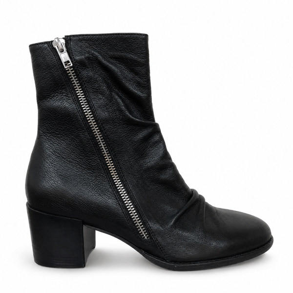 Django & Juliette Mannuel Tan ~ Cappuccino ~ Black ~ Leather Boot