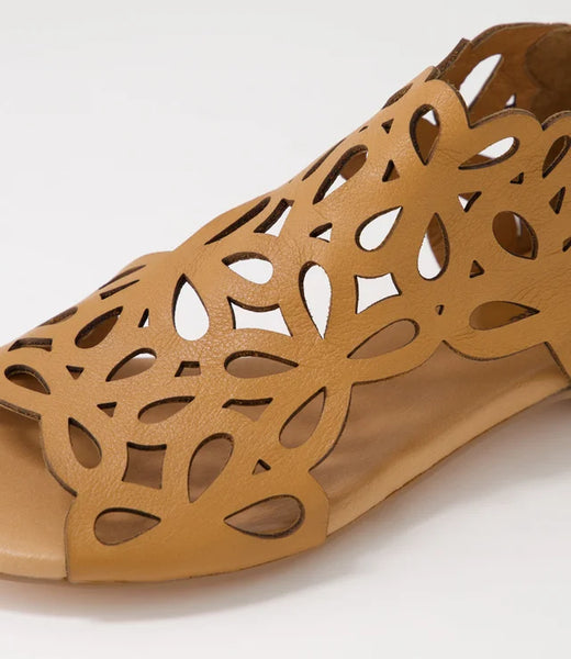 Django & Juliette Pietro 2 Colours ~ Black ~ Tan