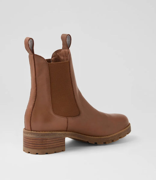 Django & Juliette Medgars Chelsea Boot ~ 2 Colours ~ Black ~ New Cognac