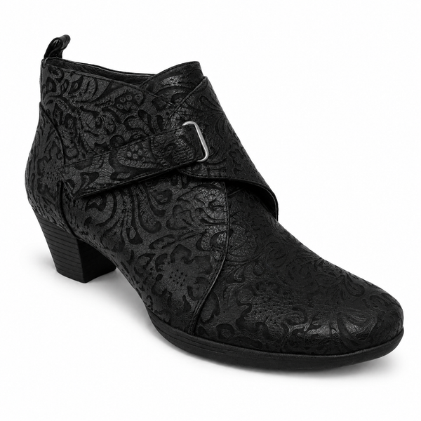 Hinako Cooma Black Embossed Boot