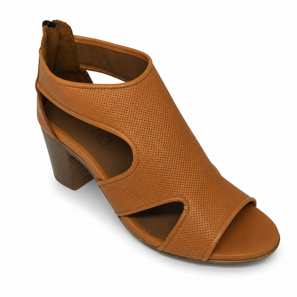 Bueno Cedric  Leather Heel 4 Colours ~ Navy ~ Black ~ Beige ~ Tan