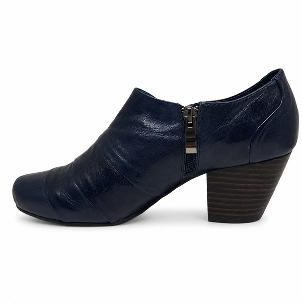 Miss M Darnelle ~ Red ~ Navy ~ Leather boot SALE LAST PAIRS