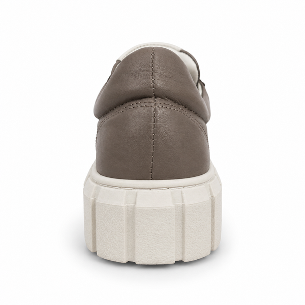 Bueno Satine ~ Darkstone Leather