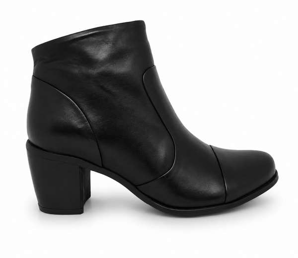 EOS Claris W Boot Black Leather