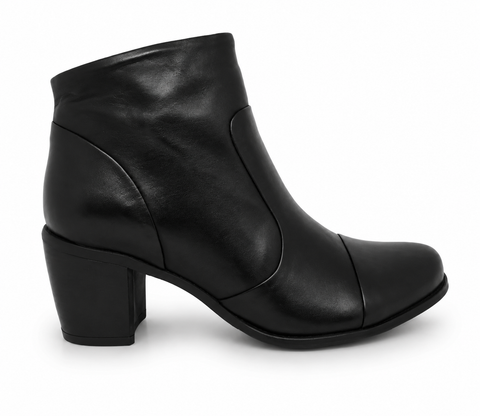 EOS Claris W Boot Black Leather