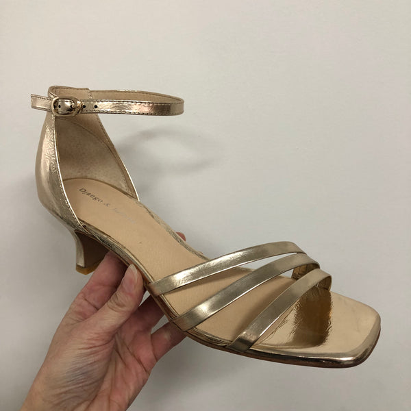 Django & Juliette ~ Utte ~ Gold Foil