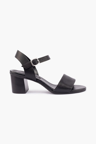 Gino Ventori ~ Hettie ~ Black ~ Tan Leather Heel