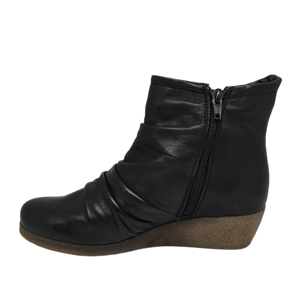 Effegie Ensa ~ Beige ~ Black ~ Leather boot