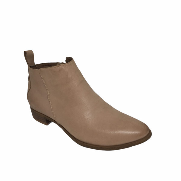 Zola Hedo Biscuit Leather Boot